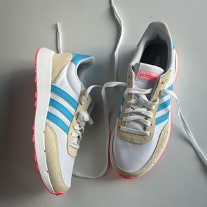 Adidas tennis shoes women size 8